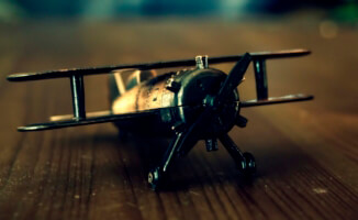 old_airplane_toy